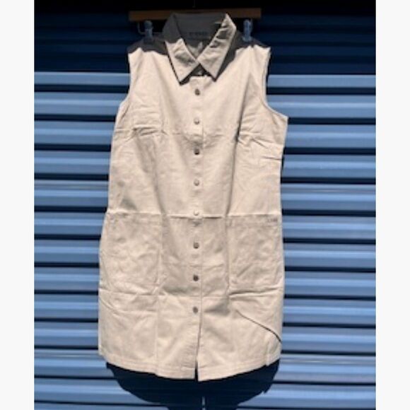 Sleeveless Skirts . Size: Large 12 . Khakis Button Front . 100% Cotton . New - Picture 1 of 4